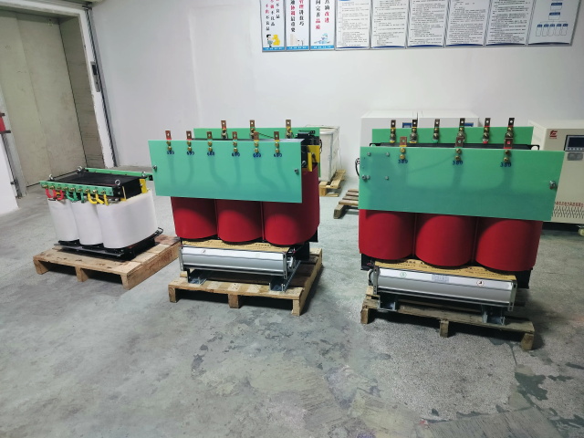 叠彩KS11-1000KVA矿用变压器