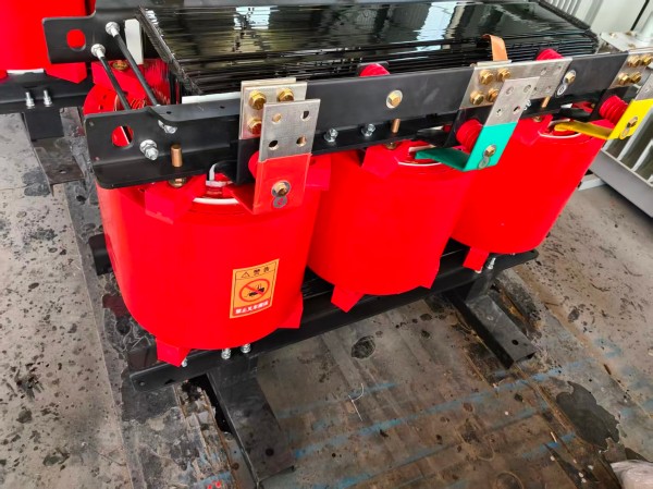 大容量叠彩叠彩叠彩干式变压器 1250kVA‑2500kVA叠彩叠彩叠彩干式变压器